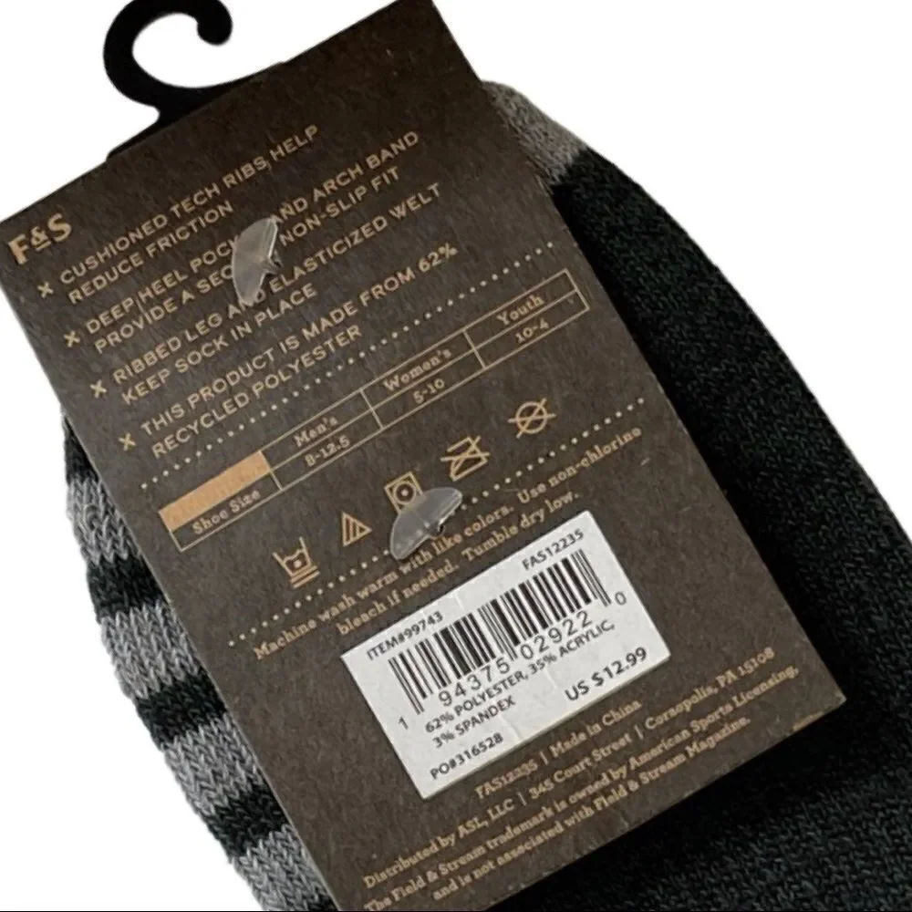 Men's Cozy Cabin Explorer Quarter Socks • NWT